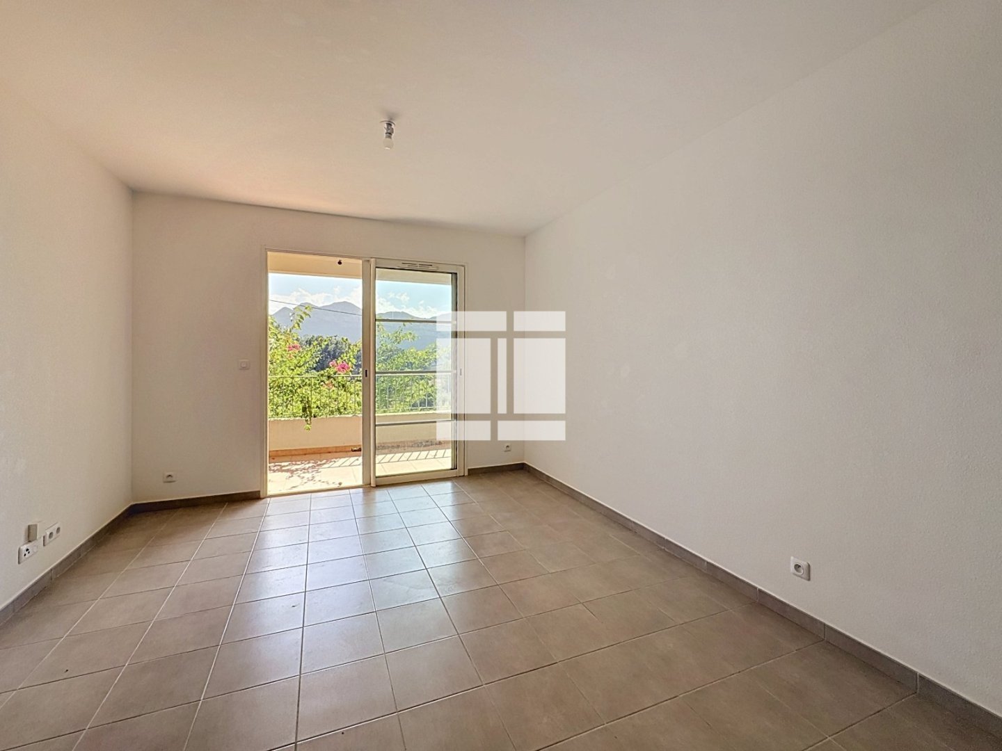 APPARTEMENT T2 A VENDRE - PATRIMONIO - 42 m2 - 149 000 &euro;