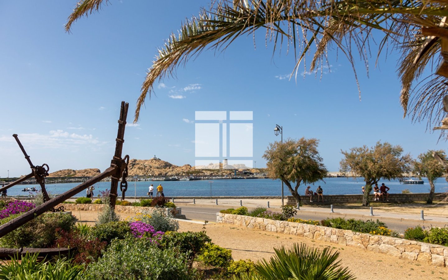 APPARTEMENT T1 A VENDRE - L ILE ROUSSE Centre-ville - 26 m2 - 105 000 &euro;