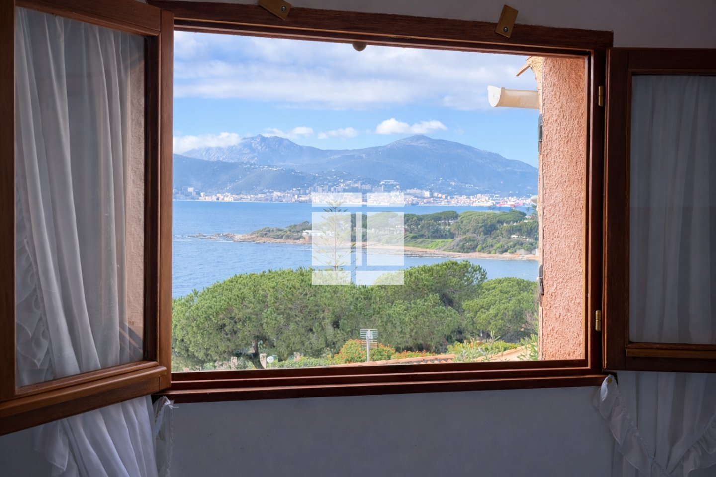 Maison mitoyenne A VENDRE - GROSSETO PRUGNA - 33 m2 - 195 000 &euro;