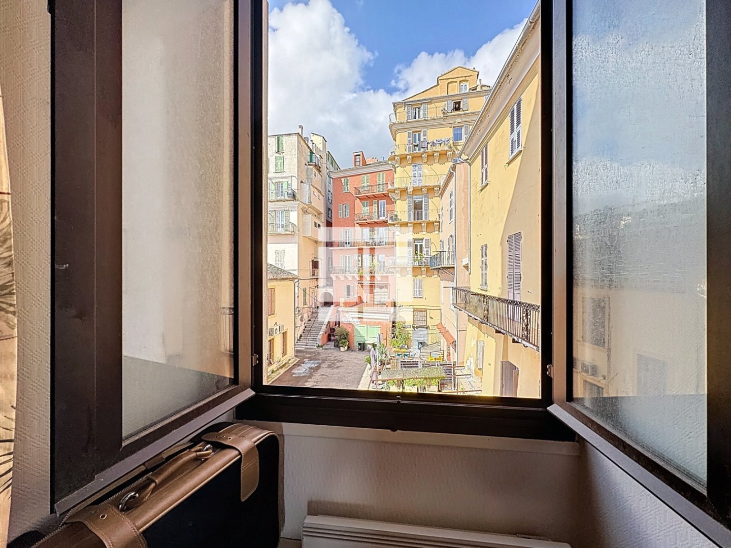 APPARTEMENT T5 A VENDRE - BASTIA vieux port - 124.28 m2 - 680 000 &euro;