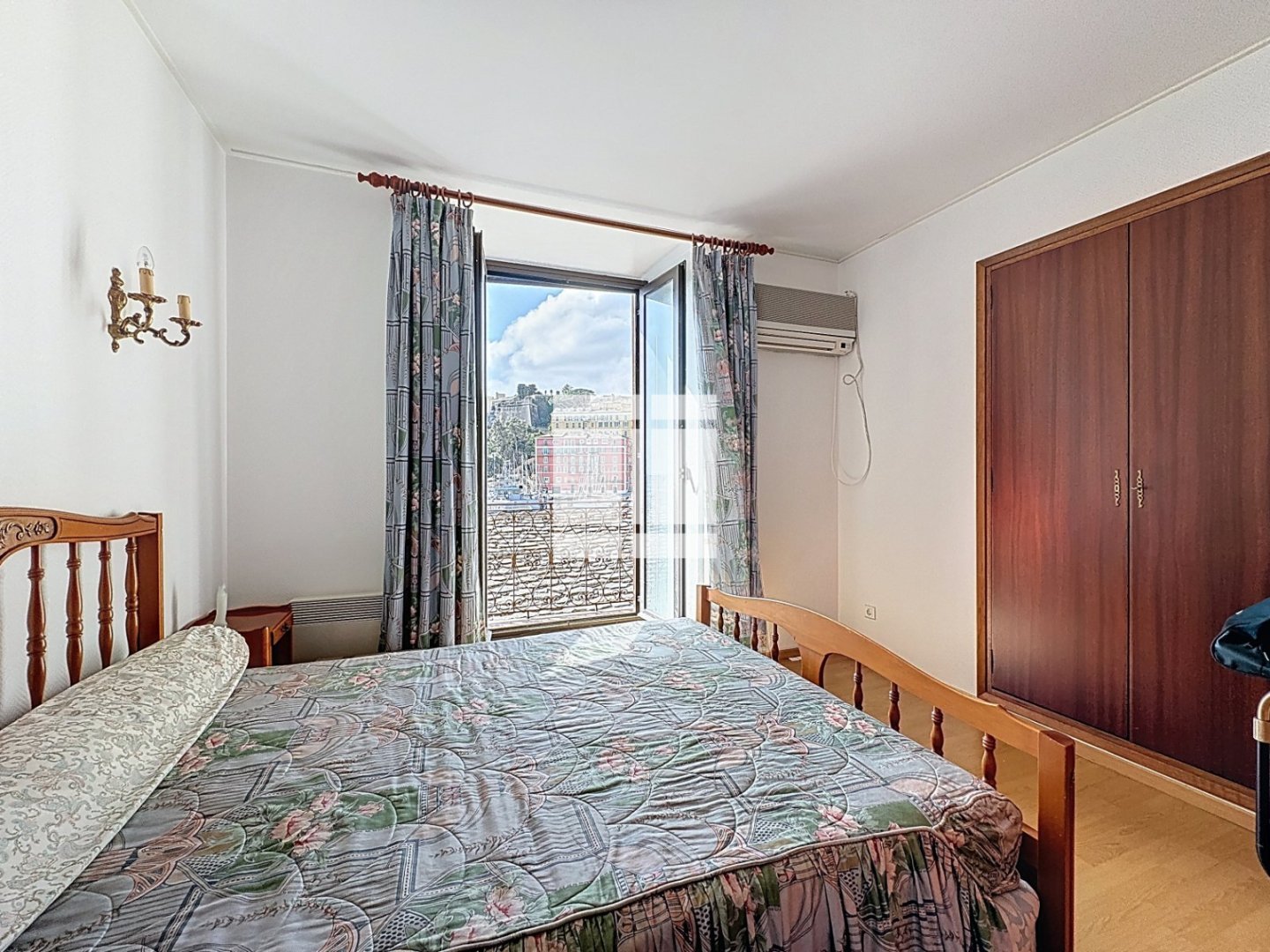 APPARTEMENT T5 A VENDRE - BASTIA vieux port - 124.28 m2 - 680 000 &euro;