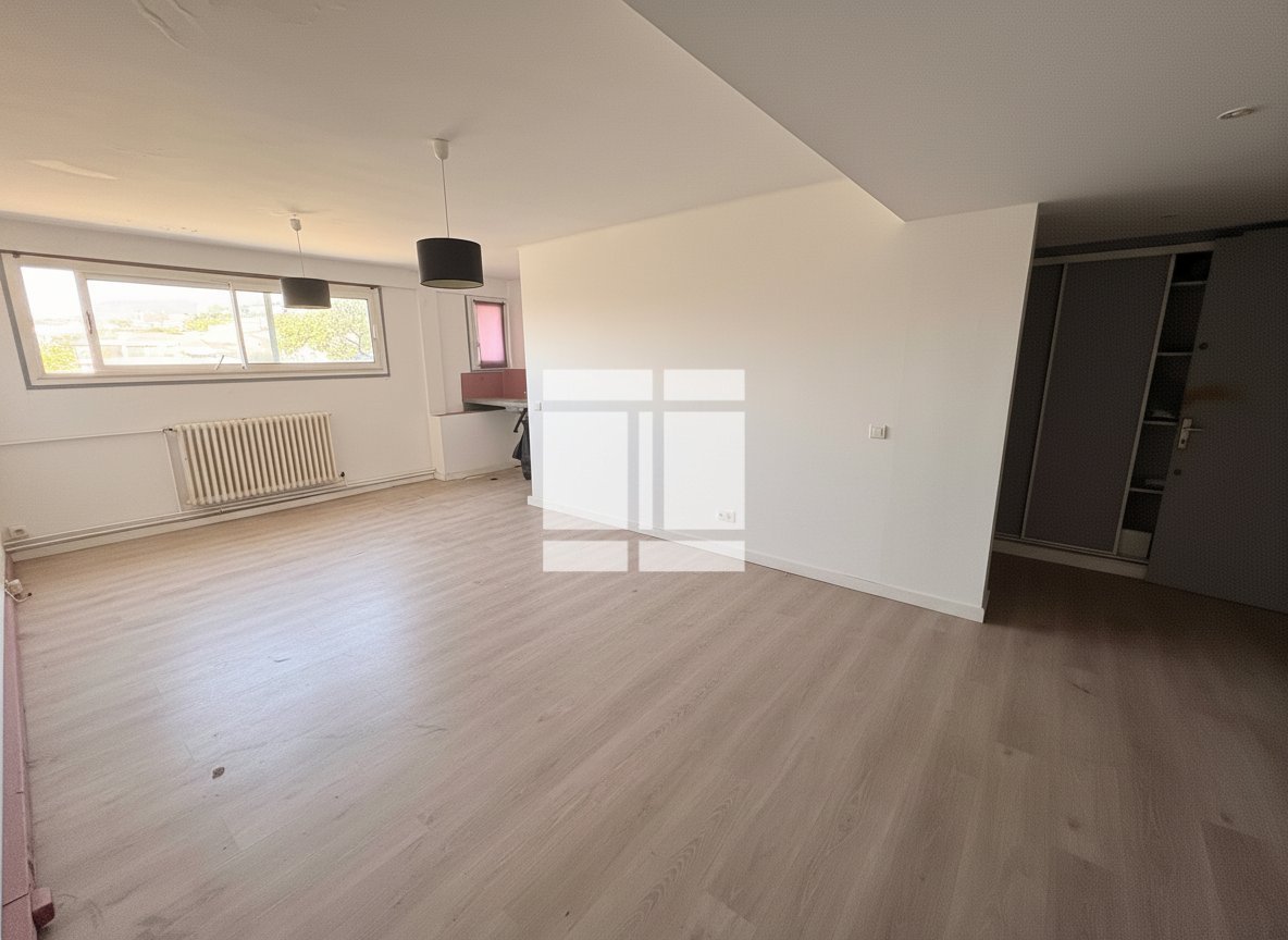 APPARTEMENT T2 A VENDRE - BASTIA - 55.56 m2 - 150 000 &euro;