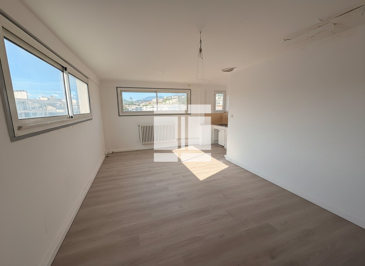 APPARTEMENT T2 A VENDRE - BASTIA - 56.01 m2 - 145 000 &euro;