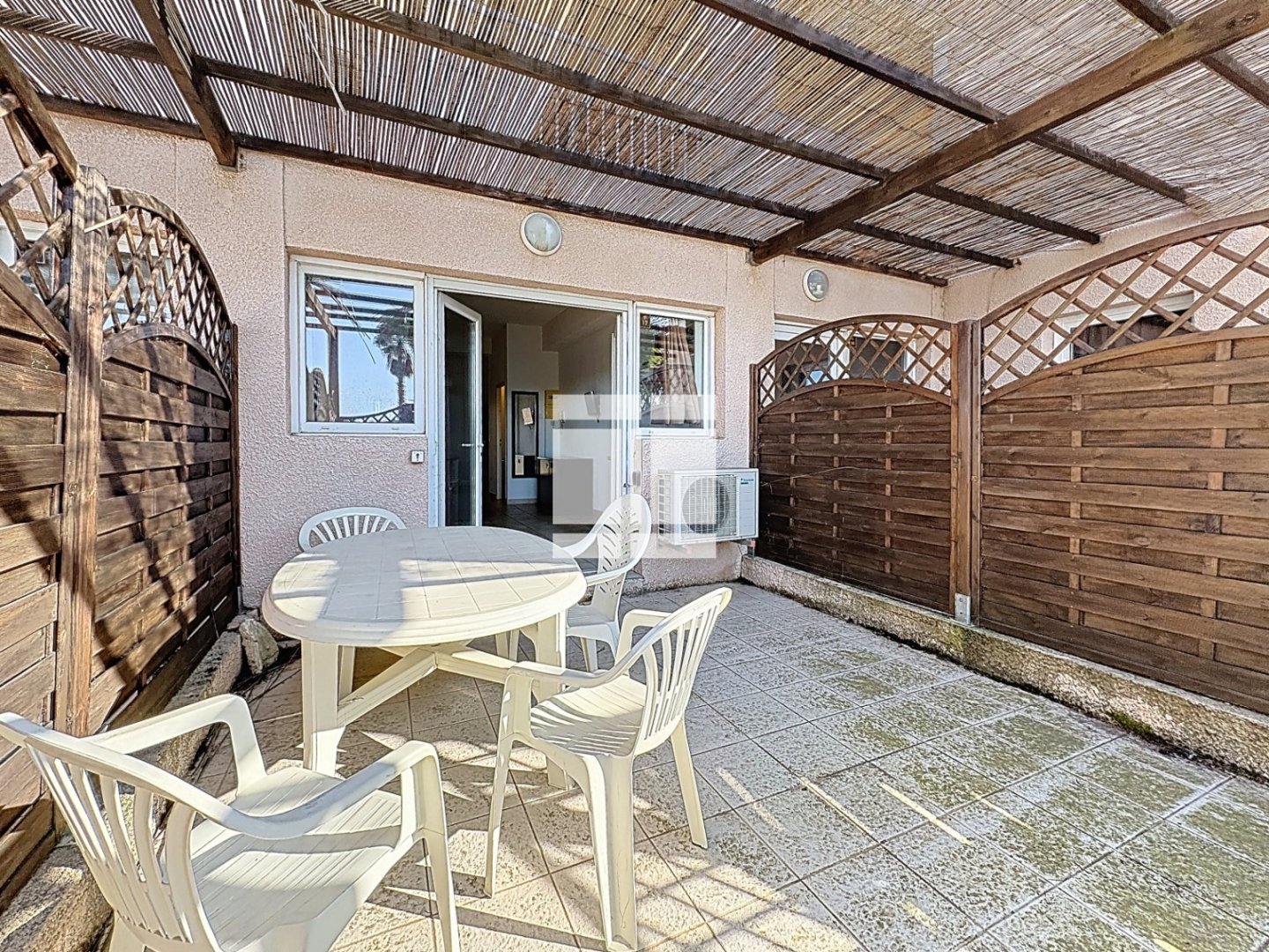 APPARTEMENT T2 A VENDRE - ST FLORENT - 32.02 m2 - 126 500 &euro;