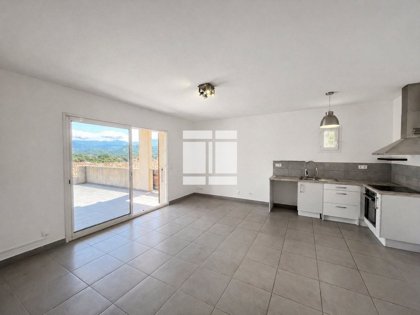 APPARTEMENT T2 A VENDRE - OLETTA - 45.62 m2 - 185 000 &euro;