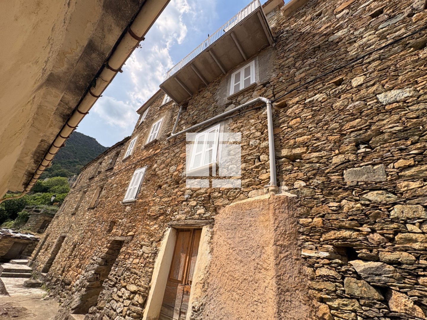MAISON A VENDRE - CASTELLARE DI MERCURIO - 227.18 m2 - 215 000 &euro;