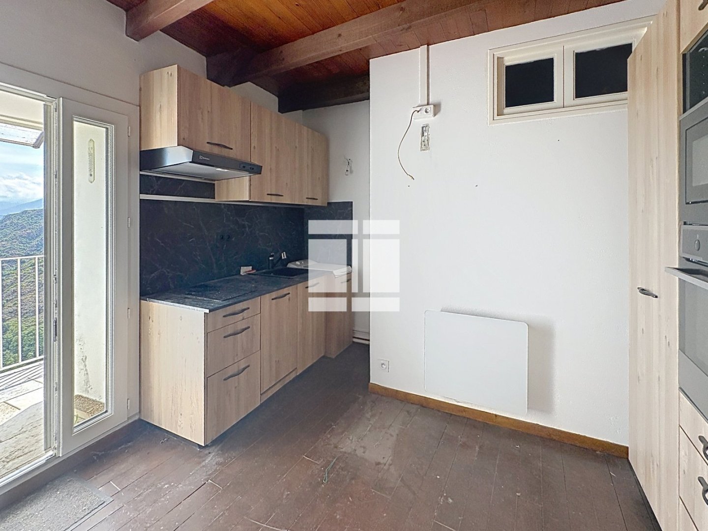 MAISON A VENDRE - CASTELLARE DI MERCURIO - 227.18 m2 - 215 000 &euro;