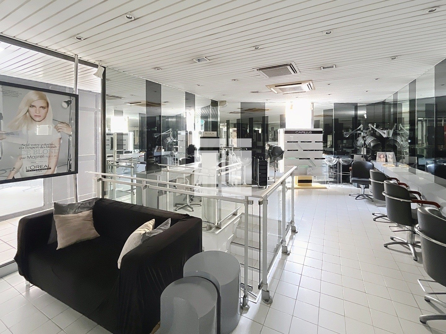 LOCAL COMMERCIAL A VENDRE - BASTIA - 80 m2 - 205 000 &euro; 