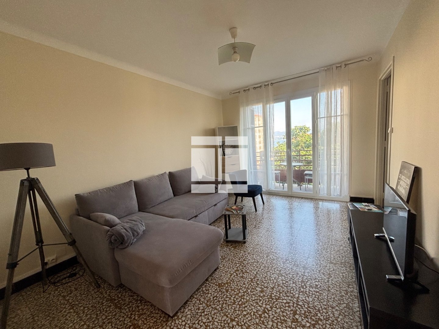 APPARTEMENT T4 A VENDRE - AJACCIO - 68 m2 - 220 000 &euro;