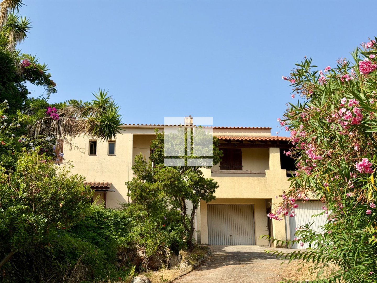 VILLA A RENOVER - VUE MER - RUPPIONE A VENDRE - PIETROSELLA RUPPIONE - 128 m2 - 490 000 &euro;