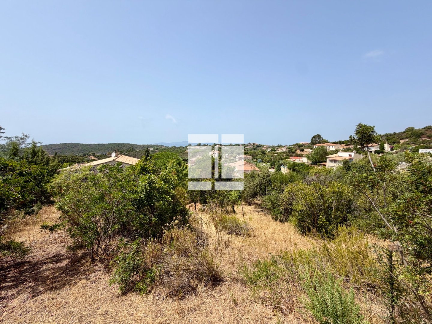 VILLA A RENOVER - VUE MER - RUPPIONE A VENDRE - PIETROSELLA RUPPIONE - 128 m2 - 490 000 &euro;
