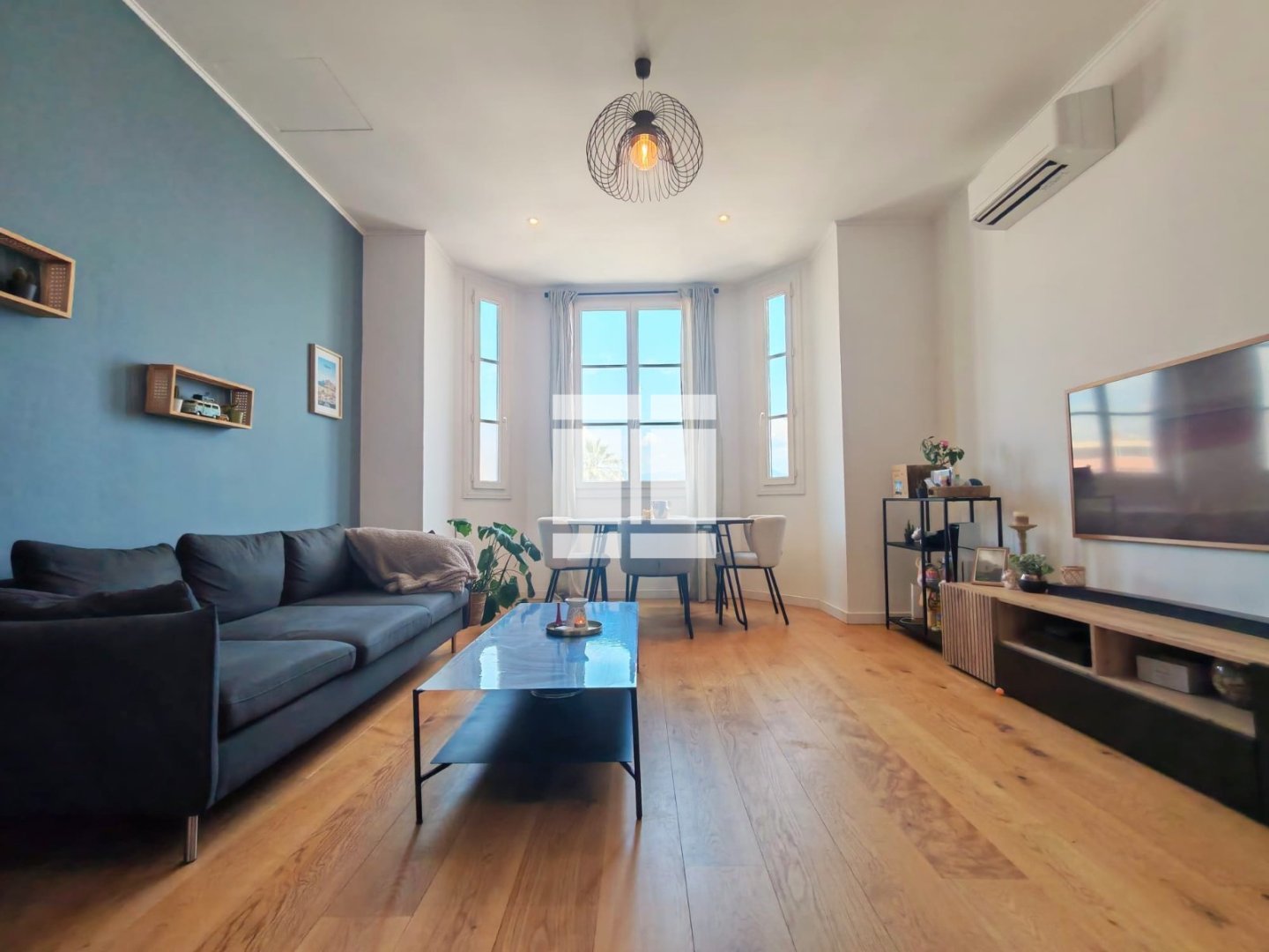 APPARTEMENT T3 A VENDRE - AJACCIO CASTEL VECCHIO - 68.6 m2 - 250 000 &euro;