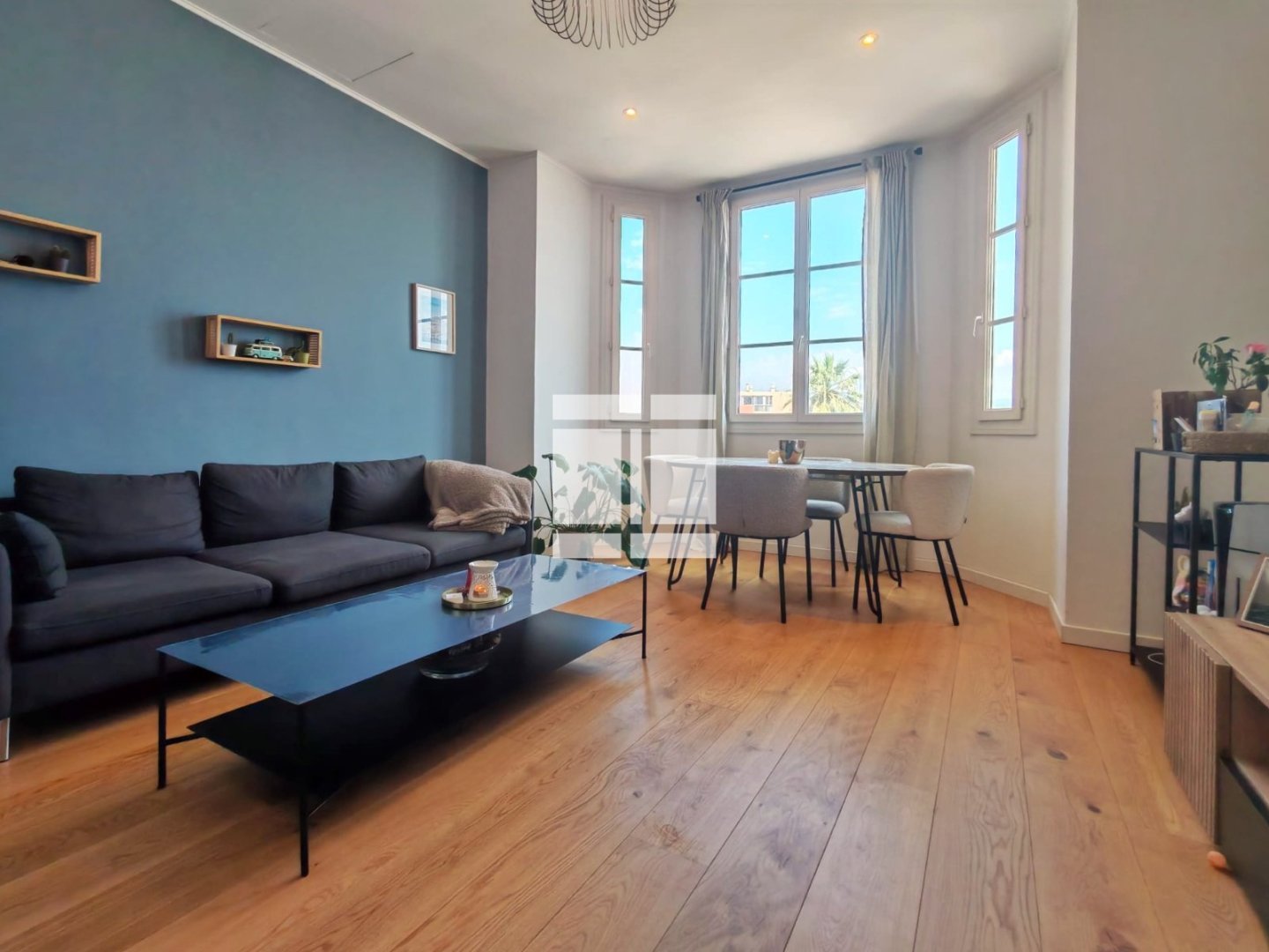 APPARTEMENT T3 A VENDRE - AJACCIO CASTEL VECCHIO - 68.6 m2 - 250 000 &euro;