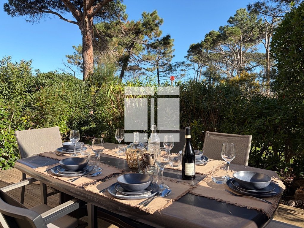 APPARTEMENT T3 A VENDRE - CALVI CENTRE-VILLE - 60.36 m2 - 429 000 &euro;
