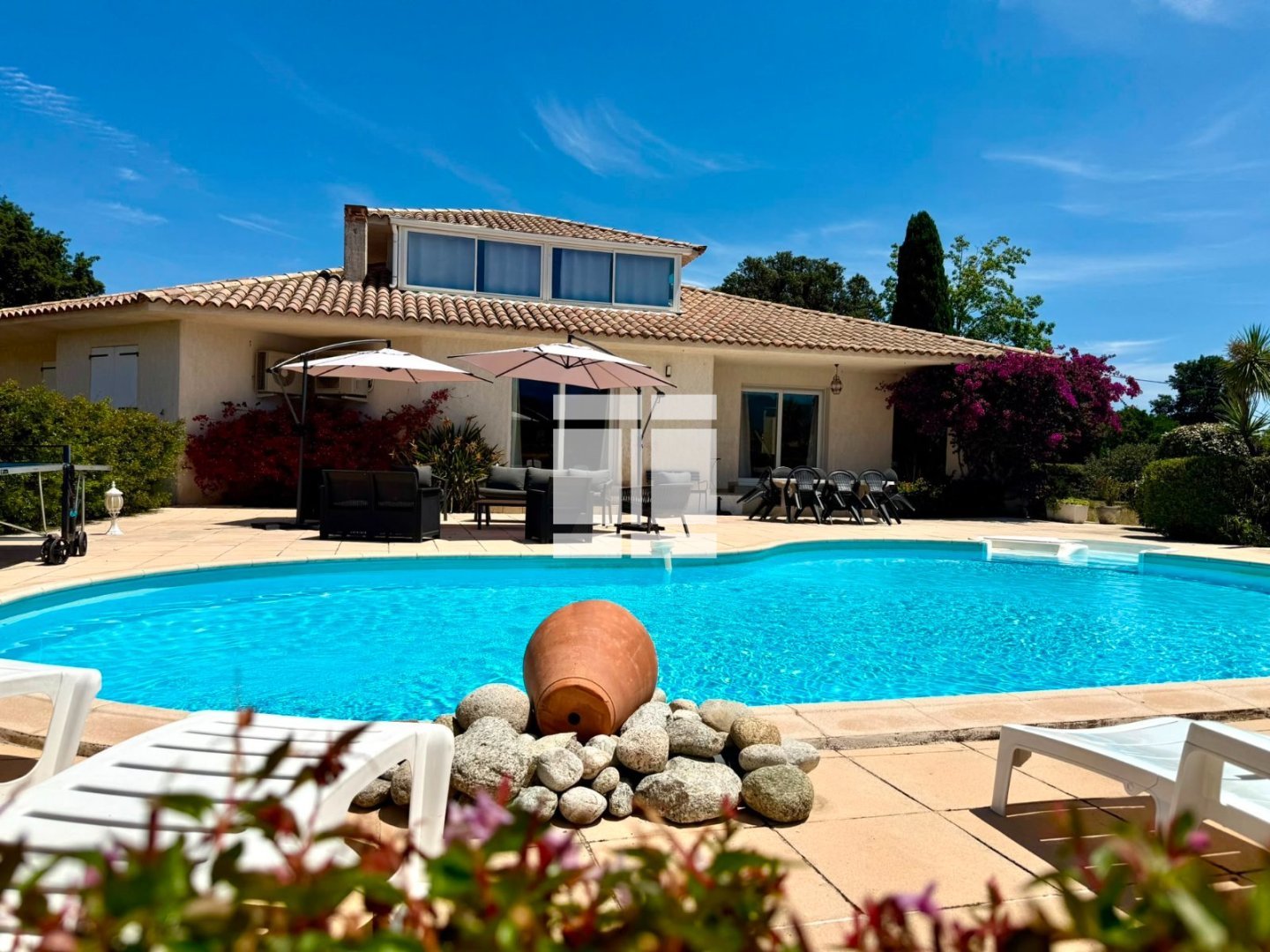 VILLA A VENDRE - GHISONACCIA - 167 m2 - 699 000 &euro;