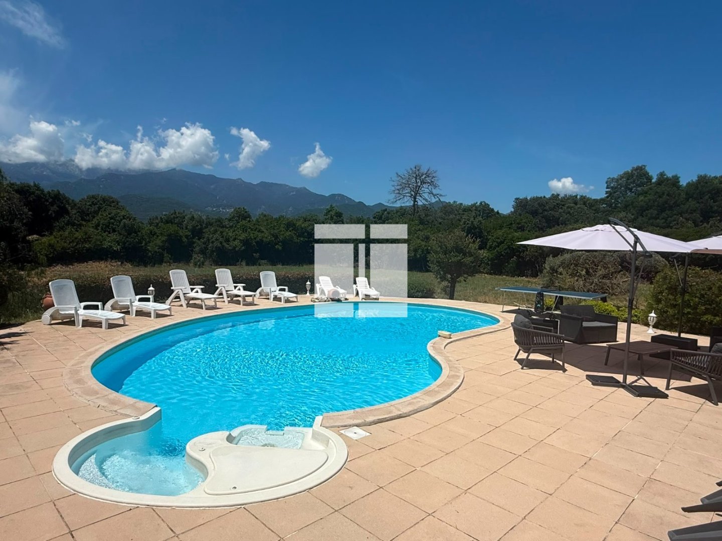 VILLA A VENDRE - GHISONACCIA - 167 m2 - 699 000 &euro;