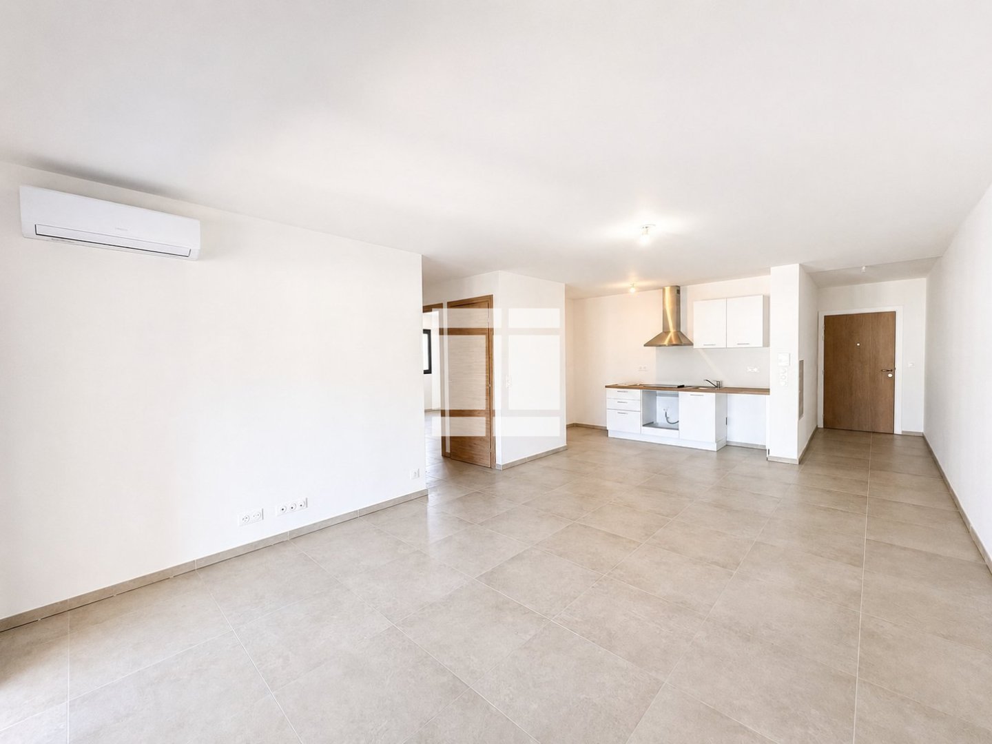 APPARTEMENT T3 A VENDRE - PENTA DI CASINCA - 68.4 m2 - 215 000 &euro;