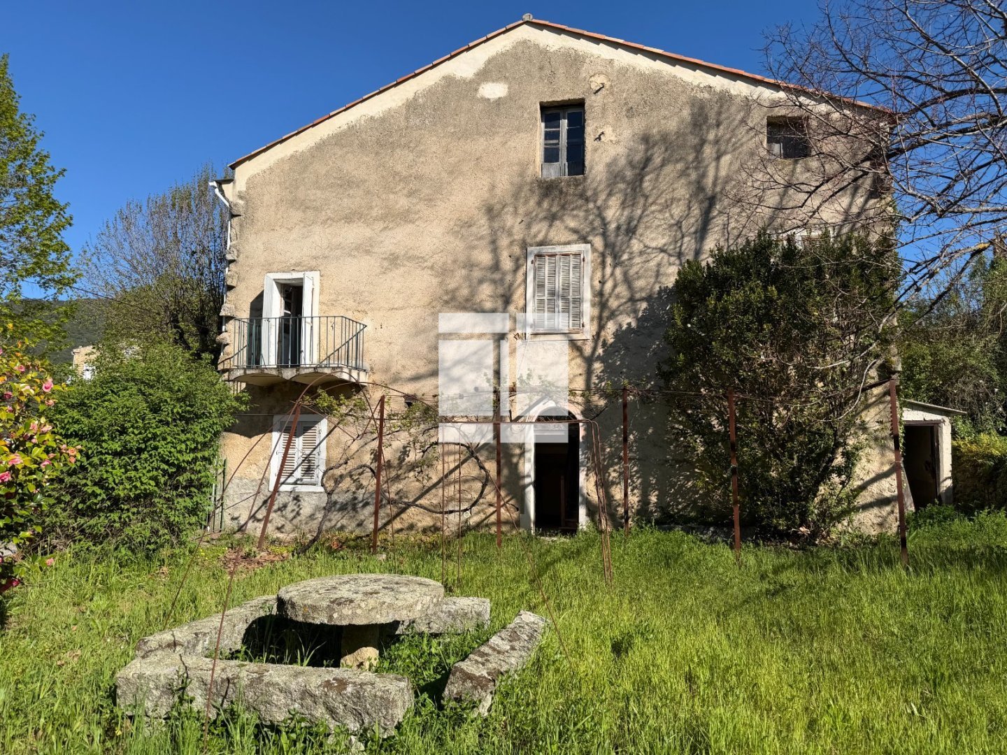 Maison de village à rénover A VENDRE - GROSSETO PRUGNA - 300 m2 - 315 000 &euro;