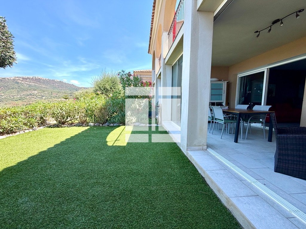 APPARTEMENT T2 A VENDRE - LUMIO - 58.95 m2 - 340 000 &euro;