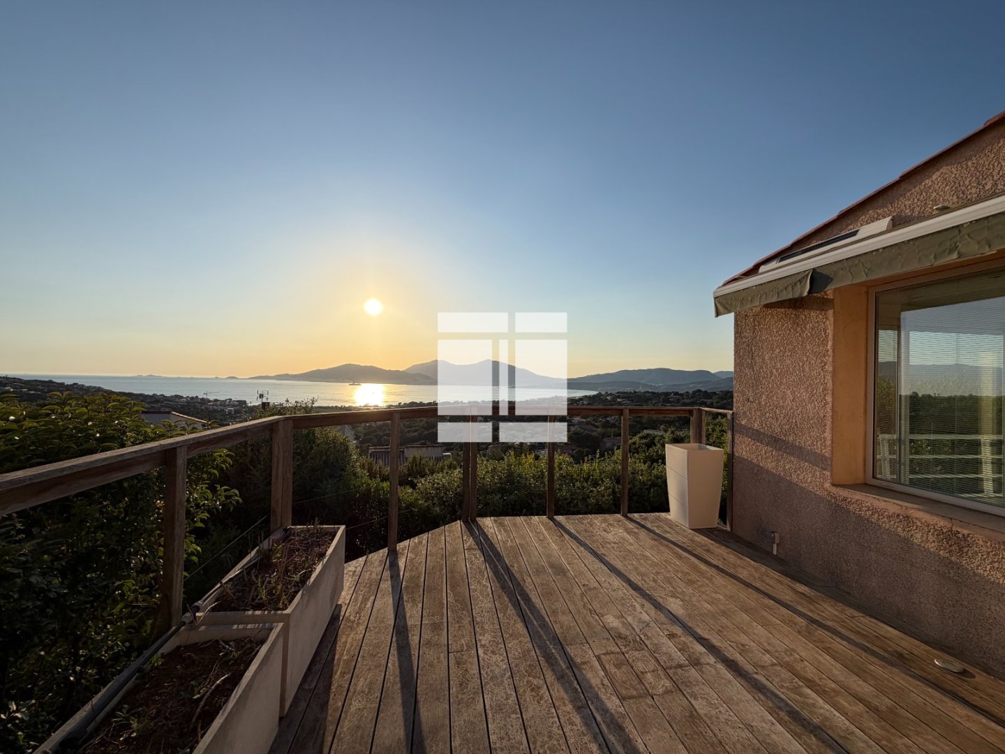 Maison 4 pièces - Vue panoramique mer A VENDRE - GROSSETO PRUGNA PORTICCIO - 83 m2 - 595 000 &euro;