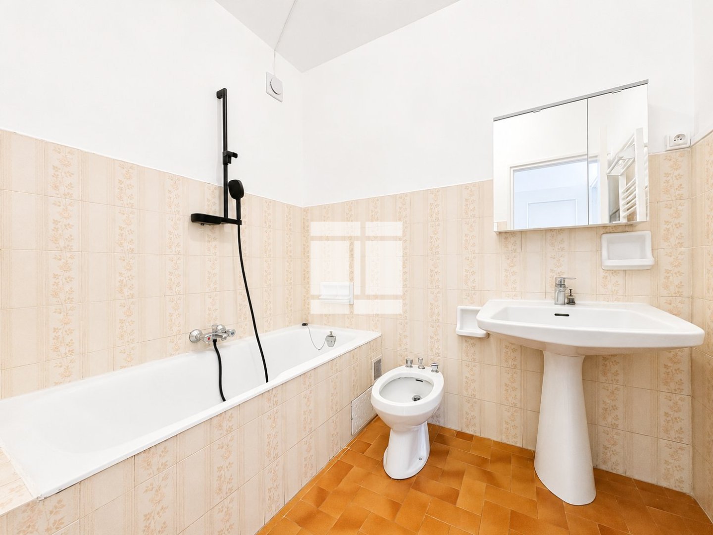 APPARTEMENT T3 A VENDRE - BASTIA - 65 m2 - 215 000 &euro;
