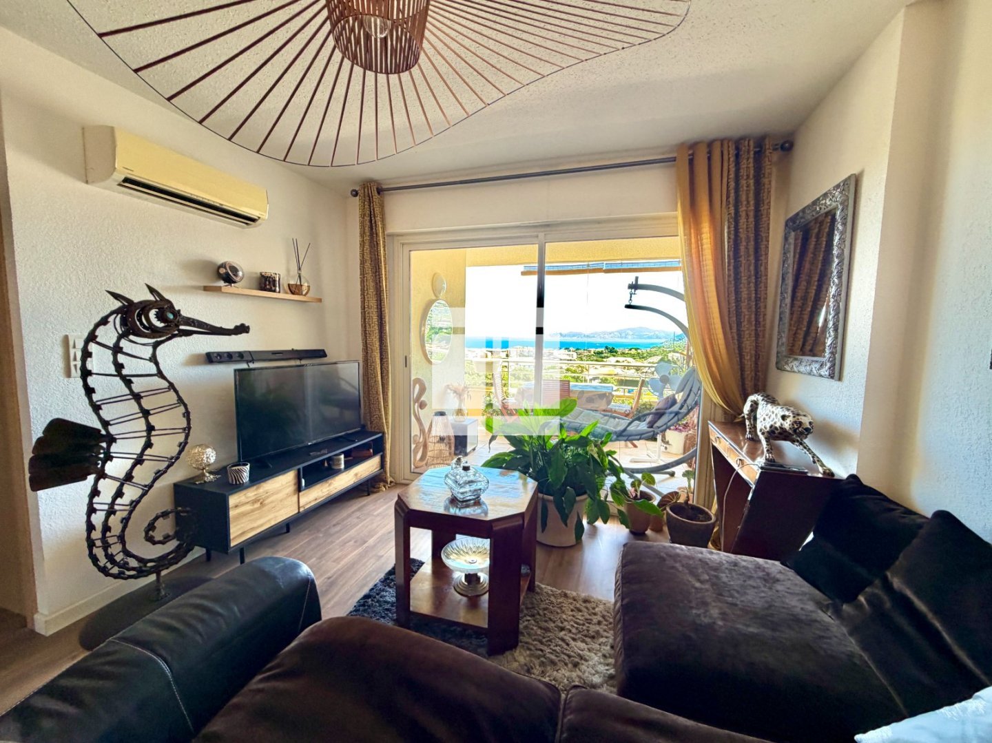 APPARTEMENT T2 A VENDRE - L ILE ROUSSE - 47 m2 - 285 000 &euro;