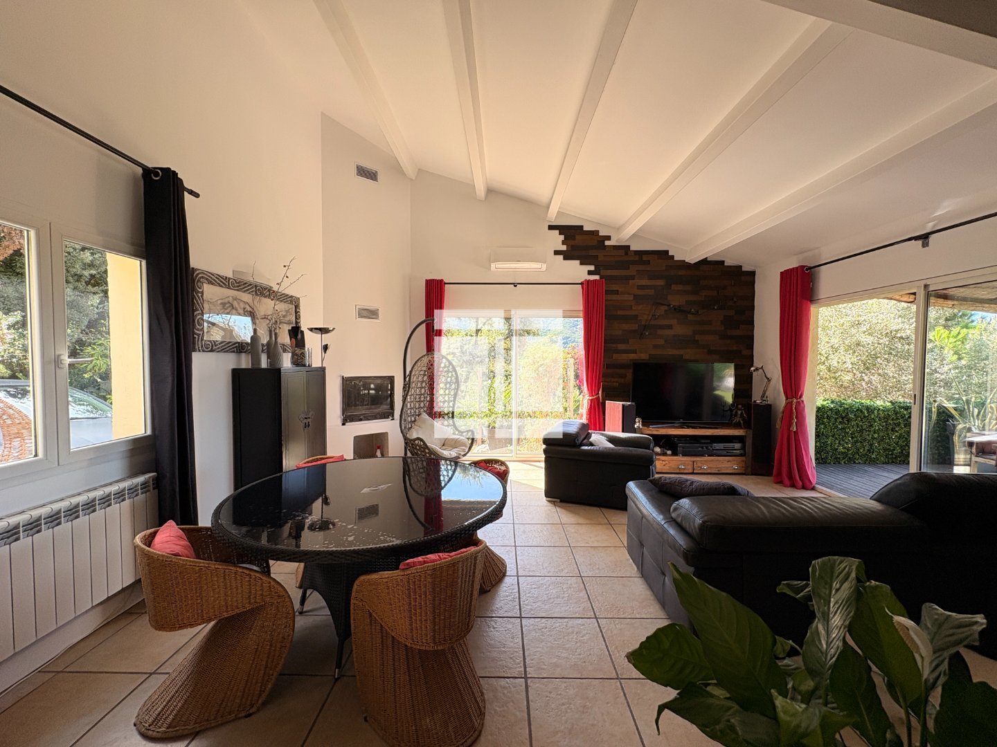 VILLA A VENDRE - BARBAGGIO - 210 m2 - 750 000 &euro;