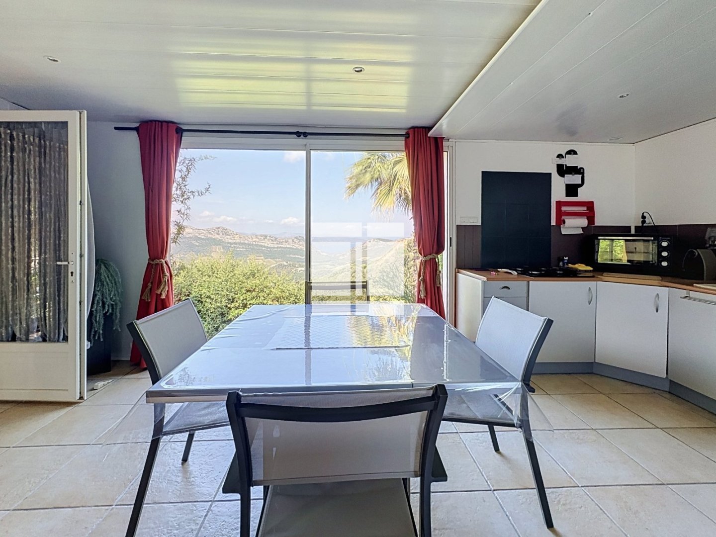 VILLA A VENDRE - BARBAGGIO - 210 m2 - 750 000 &euro;