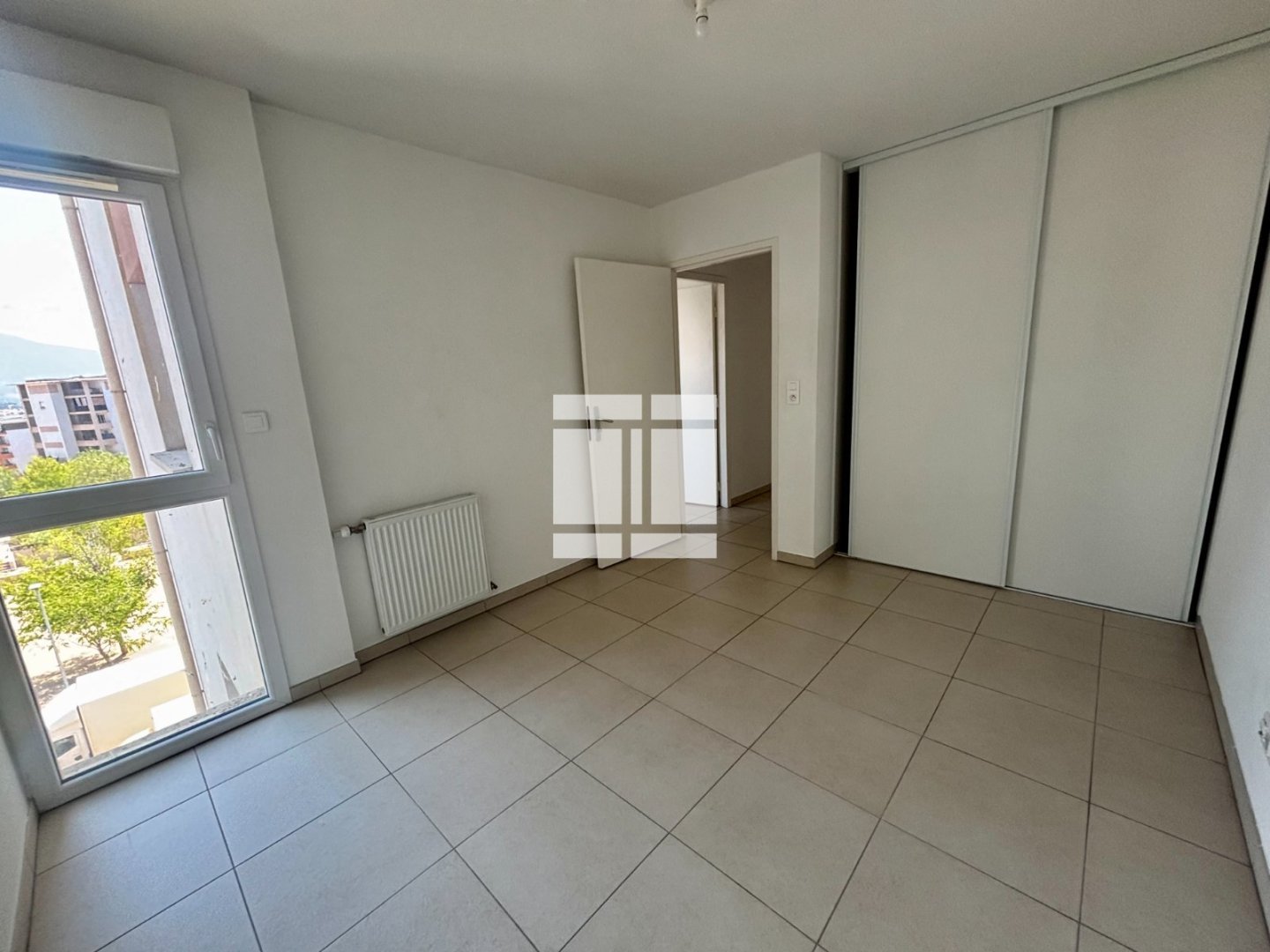 APPARTEMENT T4 A VENDRE - SARROLA CARCOPINO - 80 m2 - 239 000 &euro;