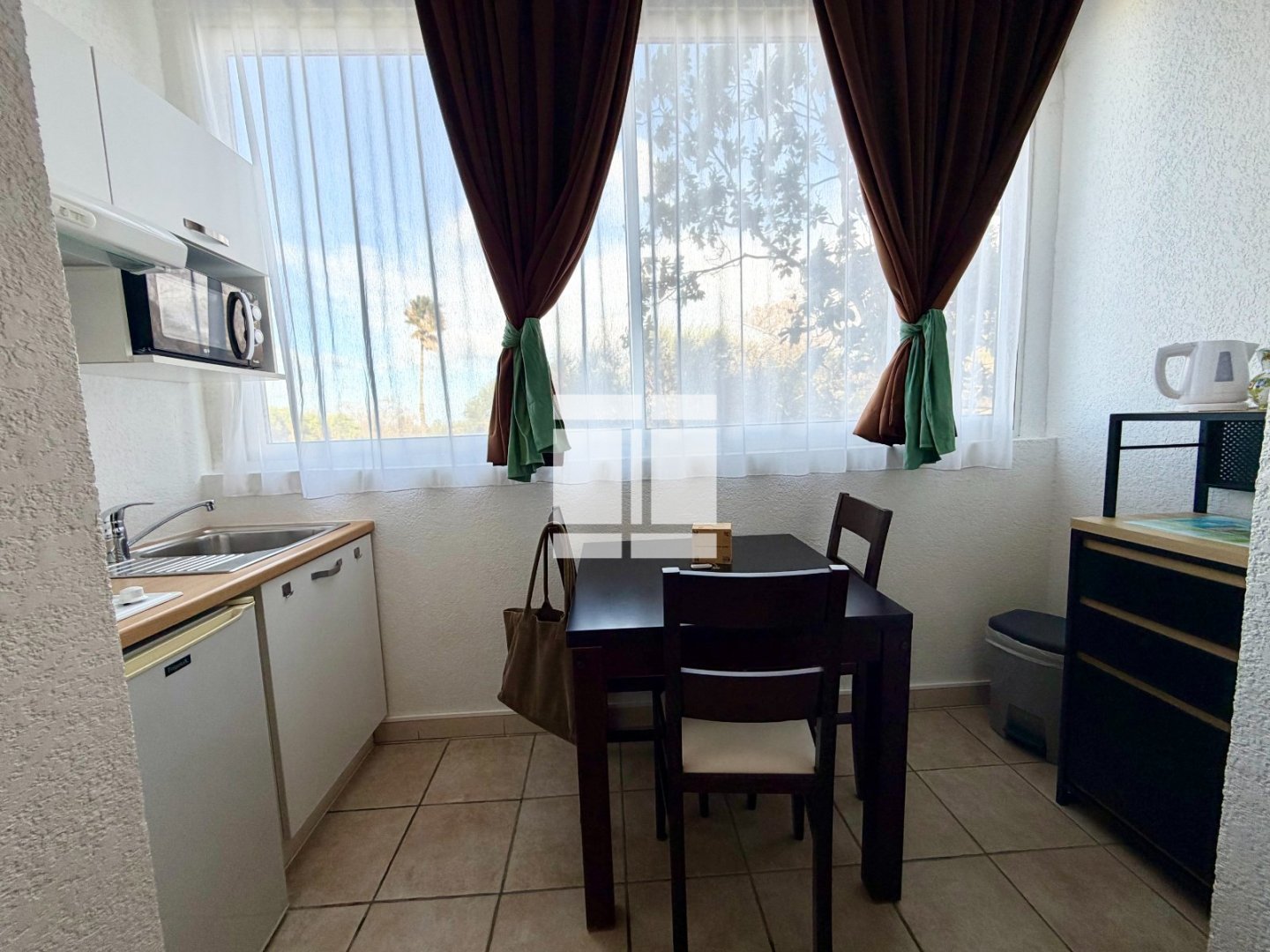 APPARTEMENT T1 A VENDRE - ST FLORENT - 22.8 m2 - 97 000 &euro;