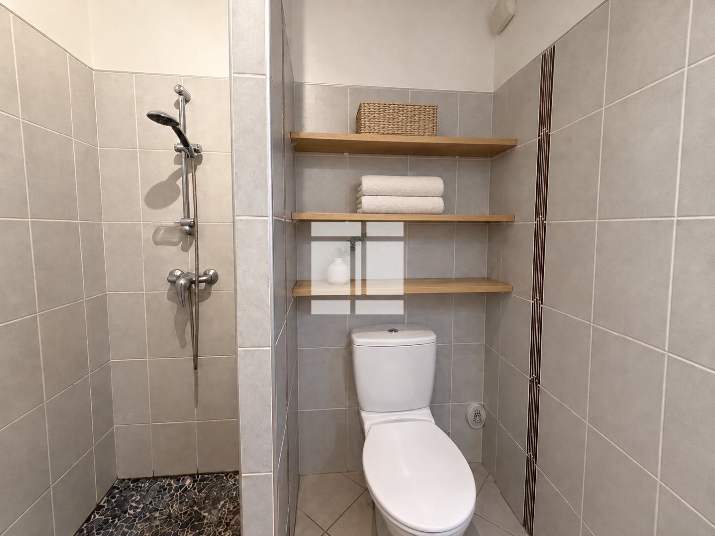 APPARTEMENT T3 A VENDRE - L ILE ROUSSE - 62.43 m2 - 409 000 &euro;
