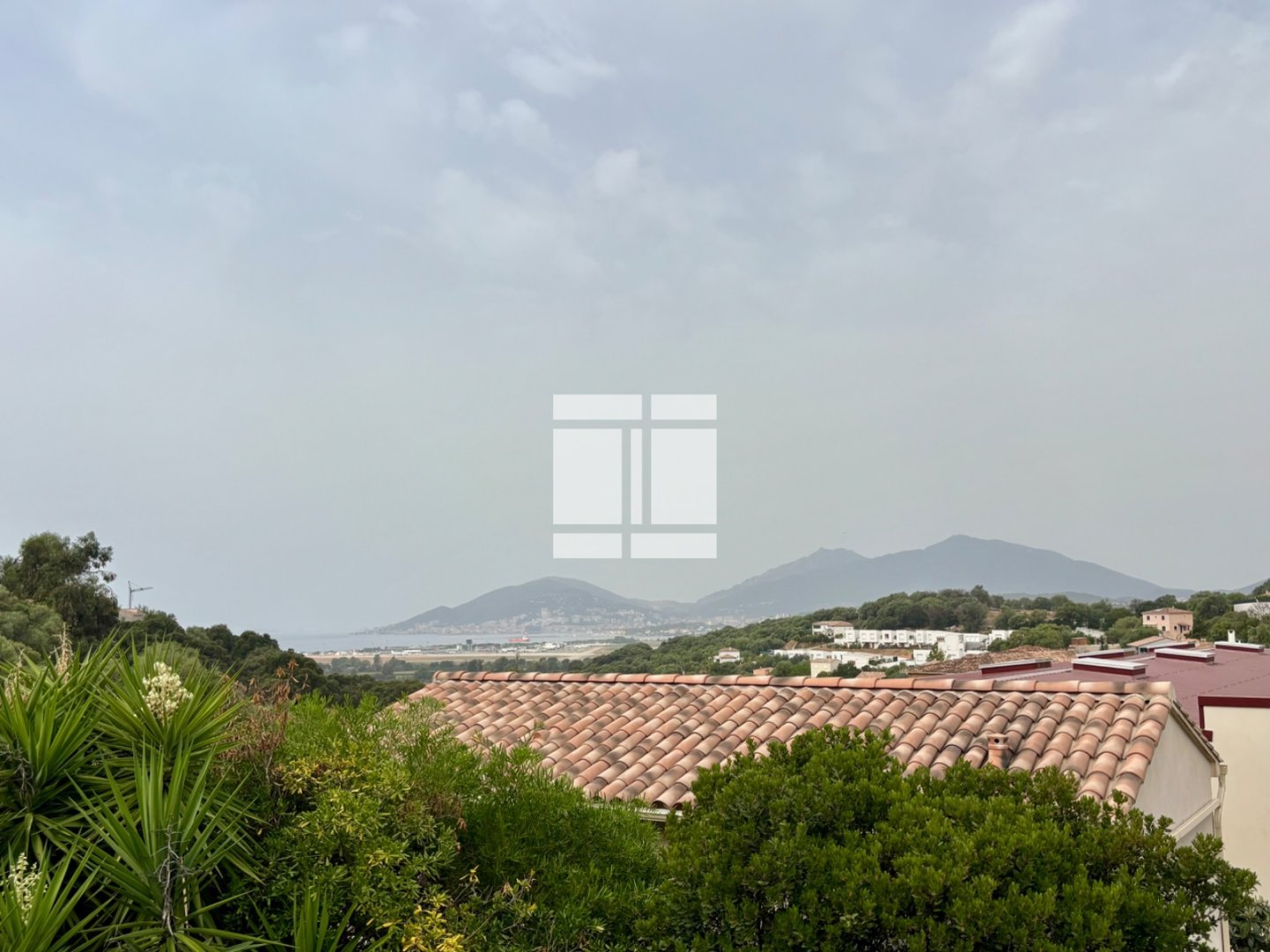 APPARTEMENT T4 A VENDRE - BASTELICACCIA - 96.25 m2 - 329 000 &euro;