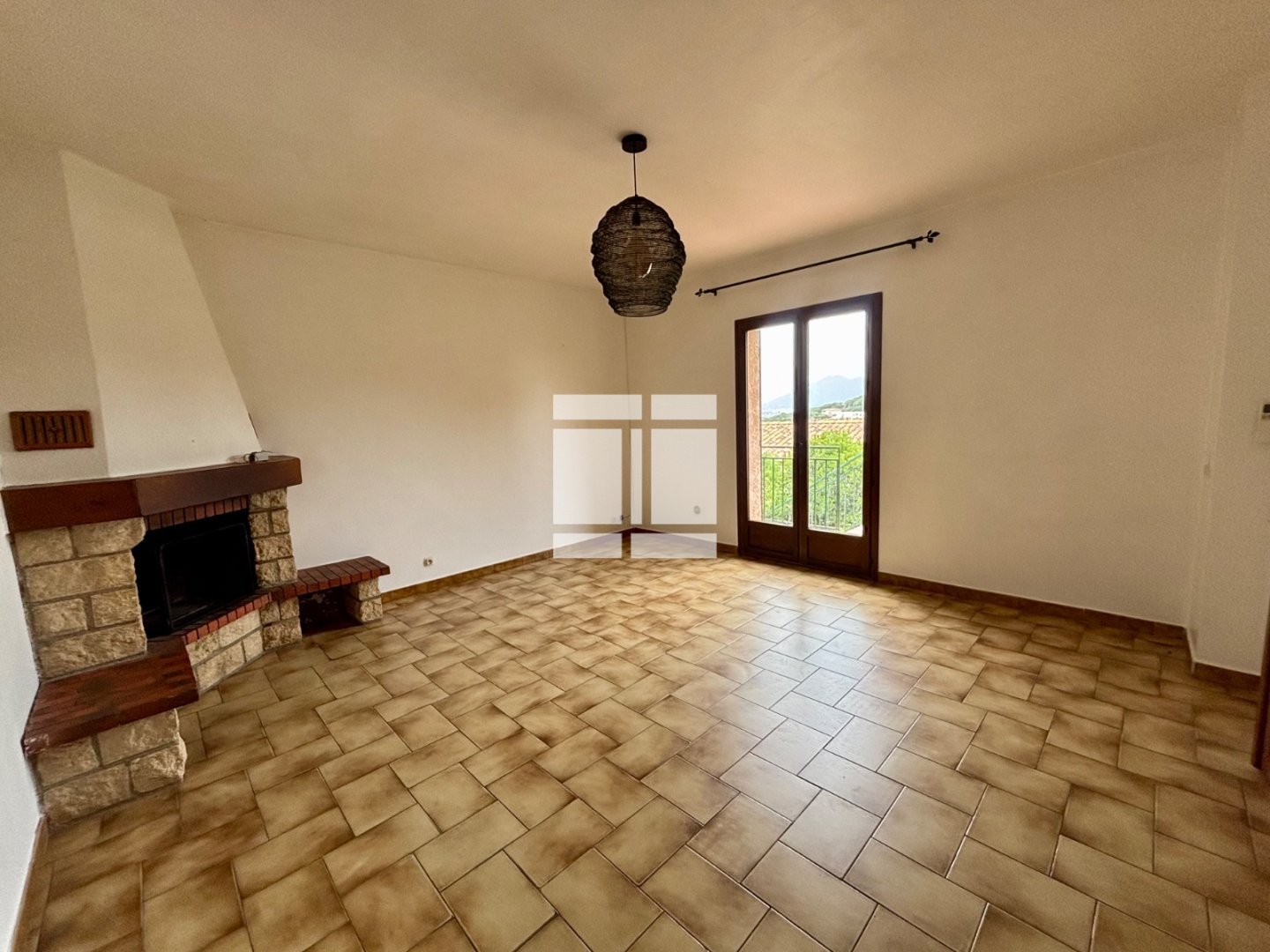 APPARTEMENT T4 A VENDRE - BASTELICACCIA - 96.25 m2 - 329 000 &euro;