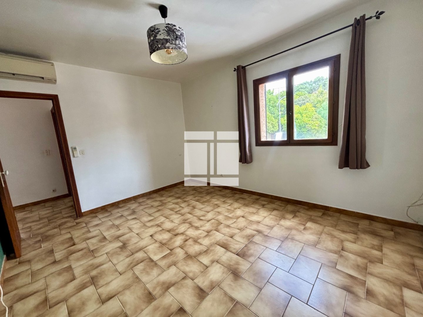 APPARTEMENT T4 A VENDRE - BASTELICACCIA - 96.25 m2 - 329 000 &euro;