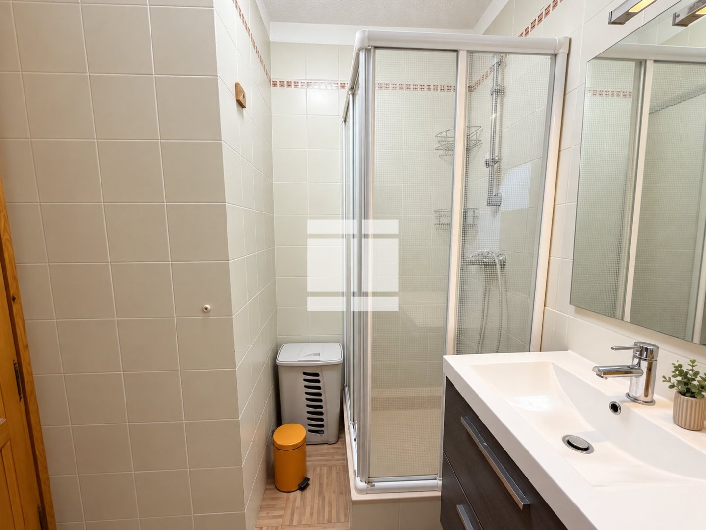 APPARTEMENT T2 A VENDRE - L ILE ROUSSE - 33.42 m2 - 237 000 &euro;