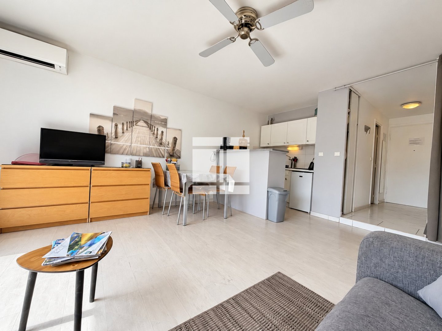 APPARTEMENT T1 A VENDRE - L ILE ROUSSE - 33.21 m2 - 173 000 &euro;