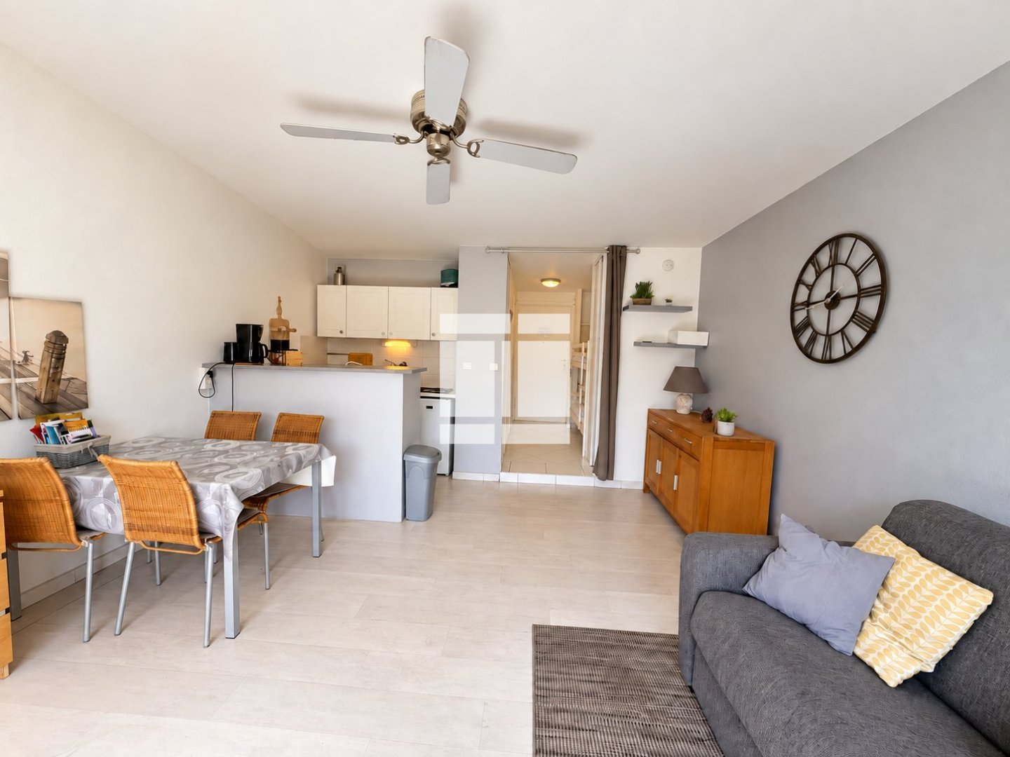 APPARTEMENT T1 A VENDRE - L ILE ROUSSE - 33.21 m2 - 173 000 &euro;