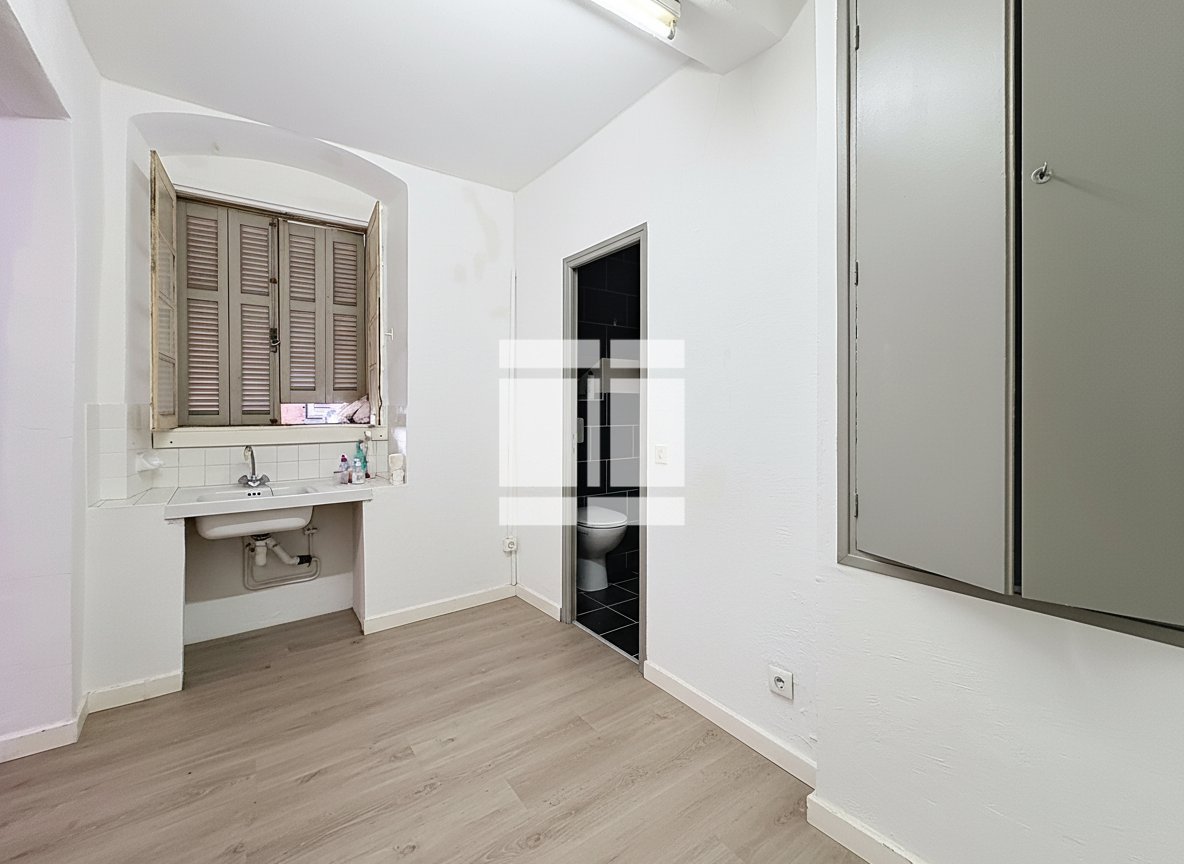 APPARTEMENT T1 A VENDRE - BASTIA - 31.21 m2 - 115 000 &euro;