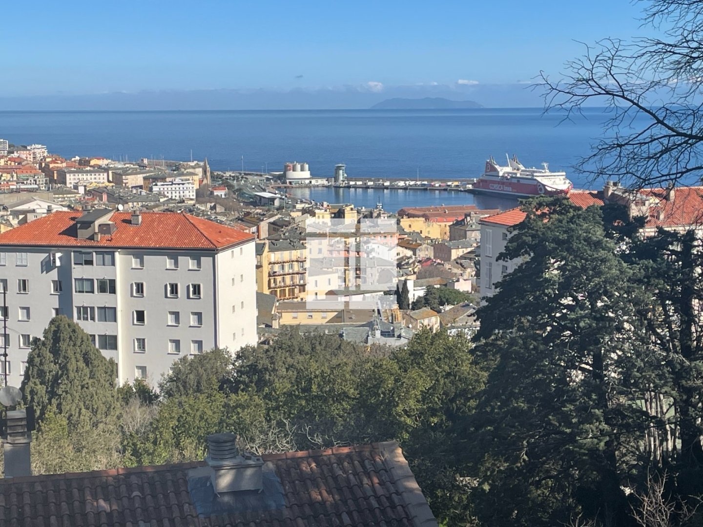 MAISON A VENDRE - BASTIA - 240 m2 - 593 000 &euro;