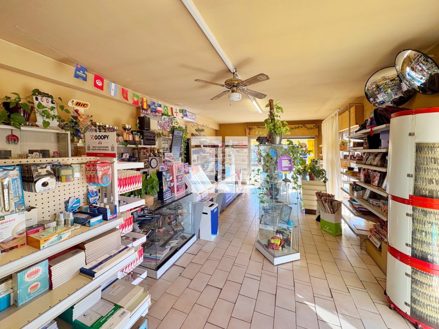 FONDS DE COMMERCE A CEDER - TABAC - PRESSE - AJACCIO - 71 m2 - 130 000 &euro;