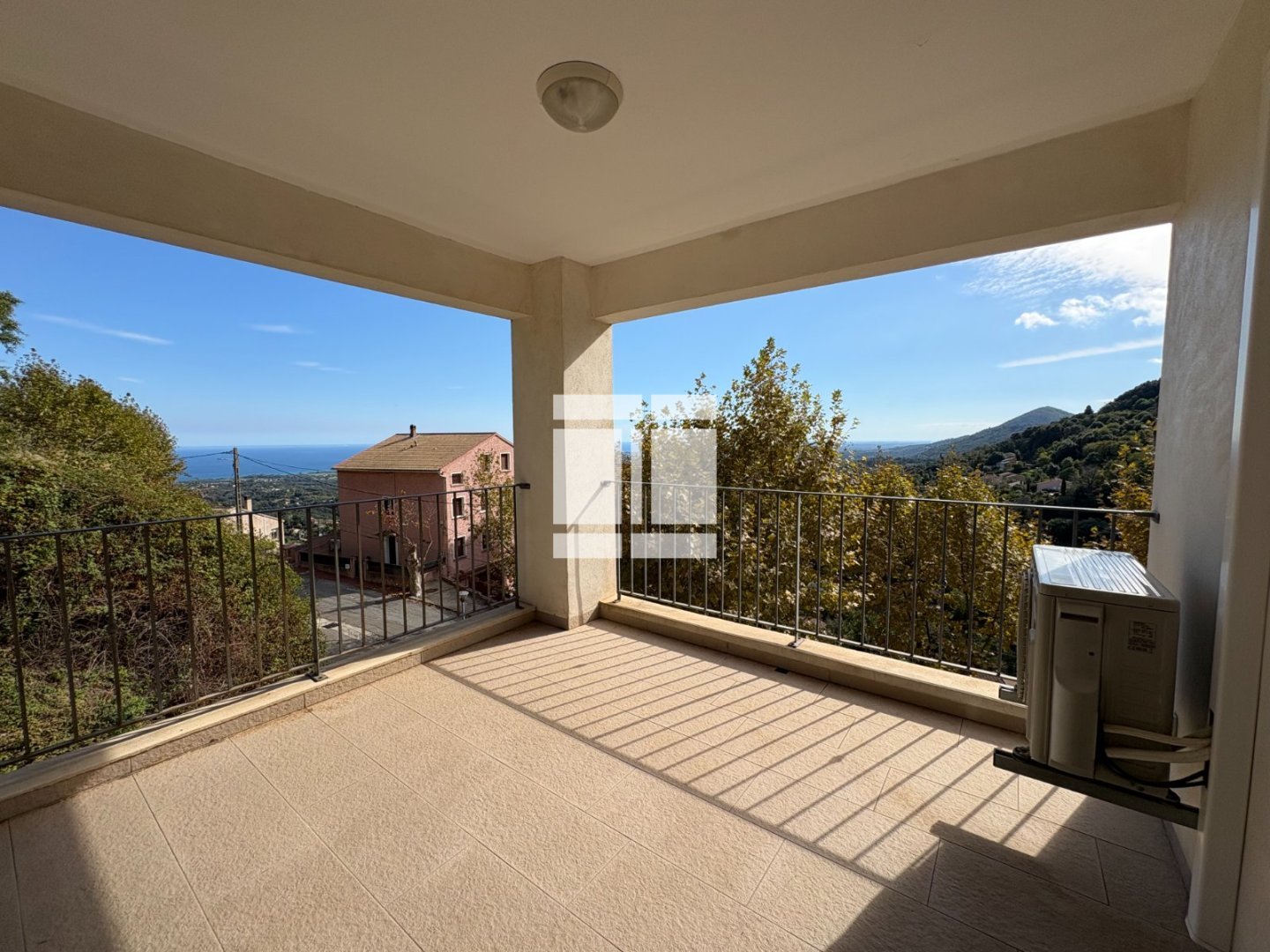 APPARTEMENT T3 A VENDRE - CERVIONE - 69.94 m2 - 201 000 &euro;