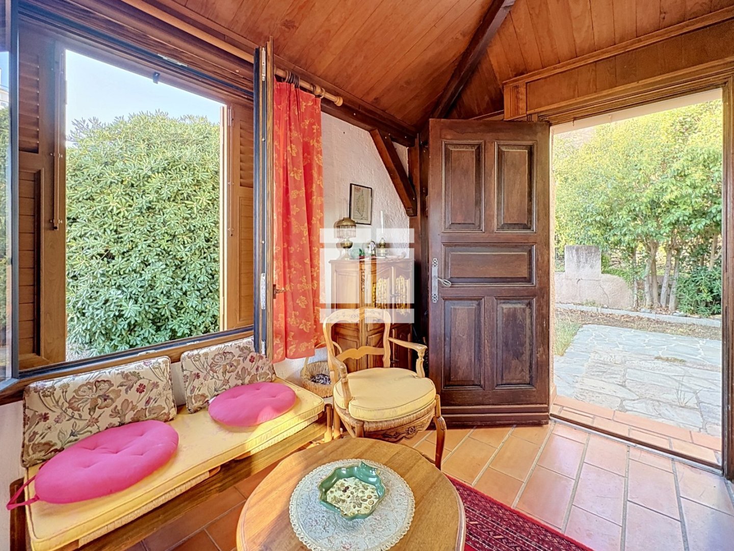 VILLA A VENDRE - SAN MARTINO DI LOTA - 175.29 m2 - 675 000 &euro;