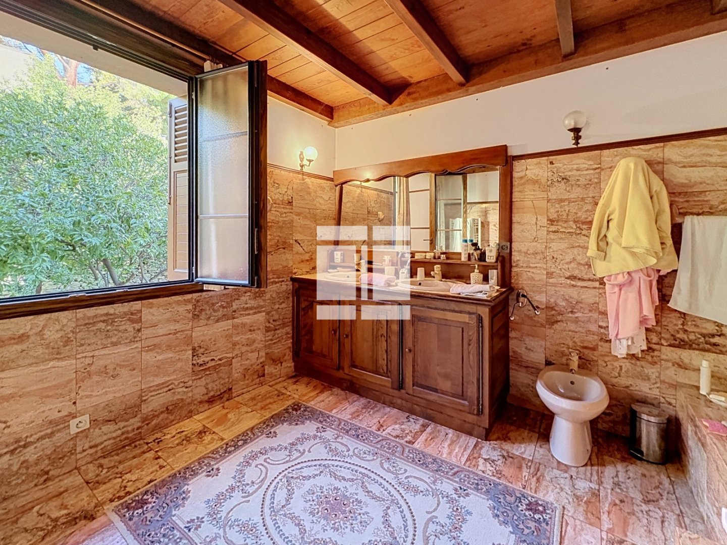 VILLA A VENDRE - SAN MARTINO DI LOTA - 175.29 m2 - 675 000 &euro;
