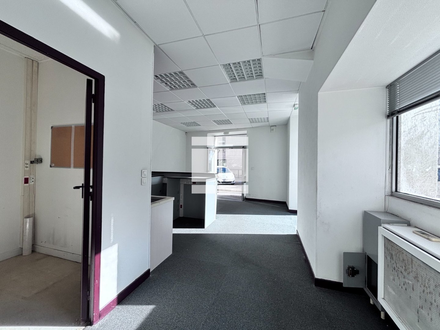 LOCAL COMMERCIAL A VENDRE - BASTIA - 33 m2 - 88 000 &euro; 